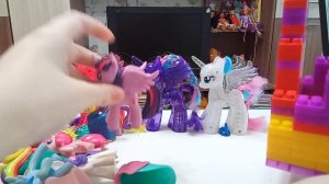 пони в школе дружбы и их жизнь 12 серия