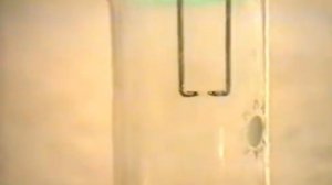 Искра в жидкости