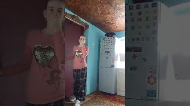 кто-то ломится