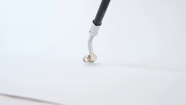 Трубопровод конденсатора в сборе Lada Vesta (двойной блок) Lada Код: 22043