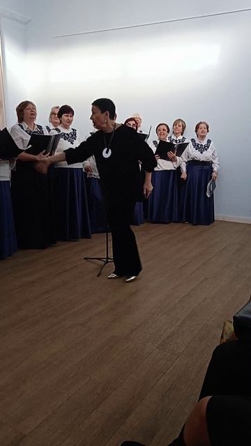 Классный руководитель хора 