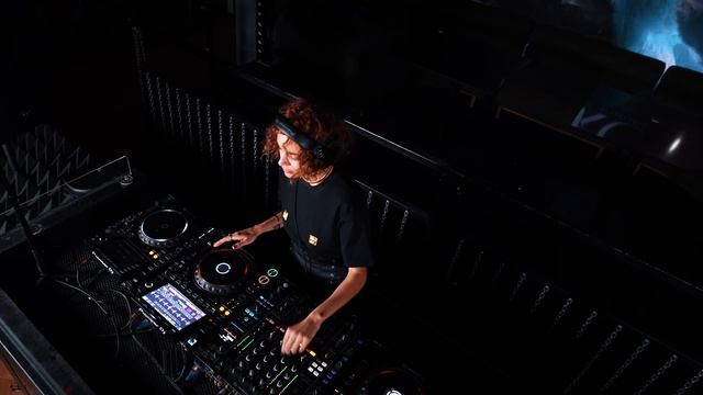 Lorensiya dj set в МИКС