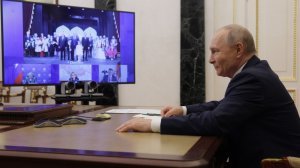 Путин по видеосвязи открыл обновленный Азербайджанский театр в Дагестане