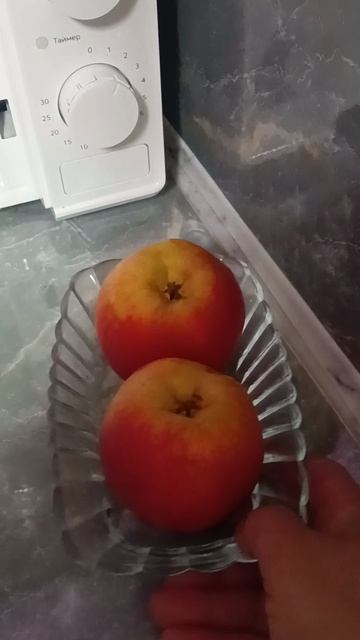 Яблока печёные микроволновки