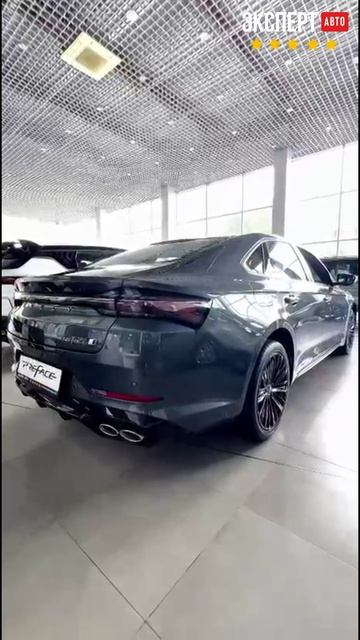 Джили Префейс. Обзор в автосалоне