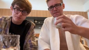 22-25.08.25 syslov171 nazarik_tut алкострим илья пьёт из пепельницы leva2k бали Bali суслов