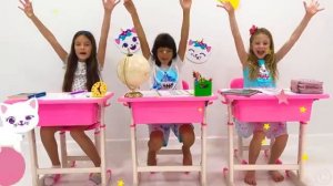 Настя с друзьями учатся готовить и ценить труд [get.gt]