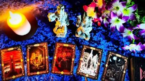 ⚡️☝️ЧТО СТУЧИТСЯ В ВАШИ ДВЕРИ ❓💯 РУНИЧЕСКИЙ РАСКЛАД .