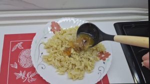 Макароны с грибной подливой (постный обед)