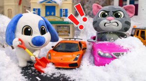 Кот Том схитрил! Его проучили снегом ❄️ История с игрушками и машинками