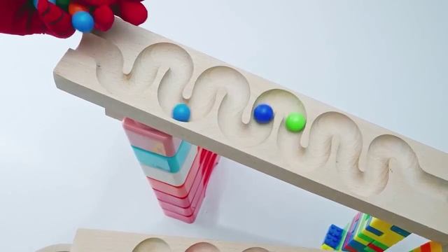 Шарики_катаются_по_лабиринту_7