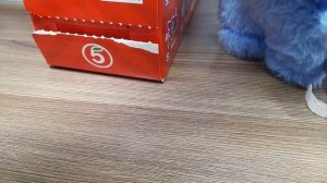 Распаковка новой ЙОКИМИ💙🧡❤🧡💜
#видео про lps
#самое и интересное видео
про басика и лол