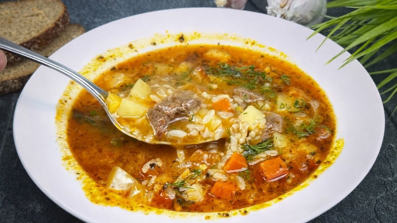 Я могу есть этот суп всю зиму. Он настолько вкусный, что вы будете готовить его минимум раз в неделю