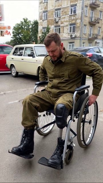 Печальные последствия войны: одиночество и утрата #война #потеря #одиночество