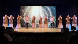 Күн Чөмчүүк хомусчуттар бөлөхтөрүн толоруутугар хомуһунан дьүһүйүү