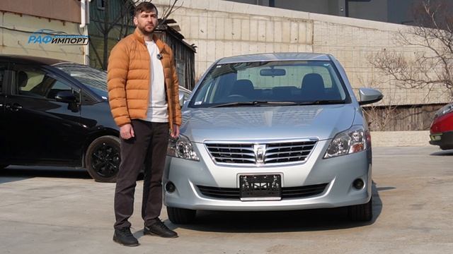Toyota Premio. 2013 года. Музейное состояние
