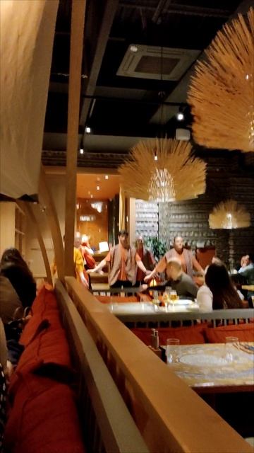 А в ресторане.