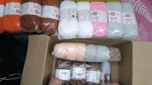 Заказала дешёвую пряжу на 4 тысячи. Довольна. Ещё закажу.