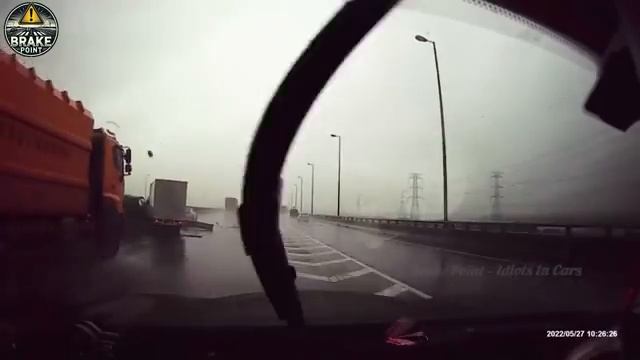 138 Shocking Car Crashes of Idiots In Cars Got Instant Karma You Wouldnt Believe if Not Filmed [get-