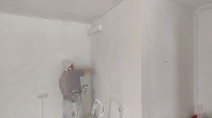 Продолжаю шпаклевать стены на второй слой. Дневник за 27 марта