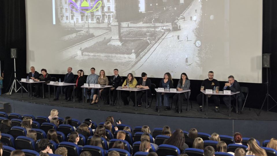 Проект «Следопыты памяти»: в Рубцовске прошла «Встреча поколений»