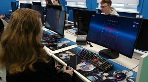 ЖЕЛАЮЩИХ НАУЧИТЬСЯ УПРАВЛЯТЬ ДРОНОМ СТАНОВИТСЯ БОЛЬШЕ