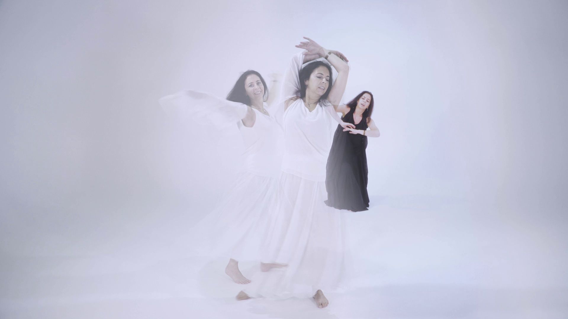 «GAYATRI» (танцевальная импровизация)