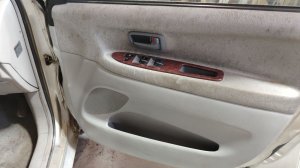 Как снять обшивку передних дверей и боковые зеркала Toyota Nadia