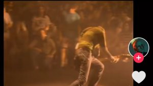 Пою как курт кабейн билли айлиш пж заметь хэштэг рок!