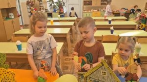 Средняя группа 2. Играем в театр