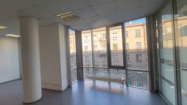 г Санкт-Петербург, пр-кт Малый В.О., д 22, аренда, 135 м2, лот 83200