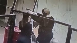 Красноярец выстрелил себе в голову в тире из-за ссоры с девушкой