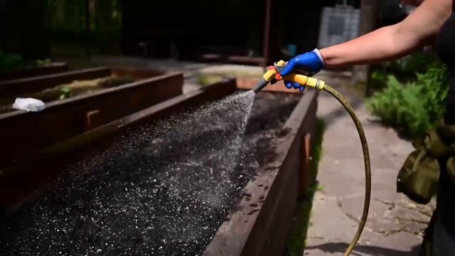 Садовники за работой