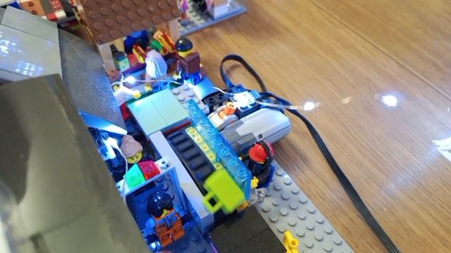 Сразу на пол комнаты! Обзор на мой лего город из лего