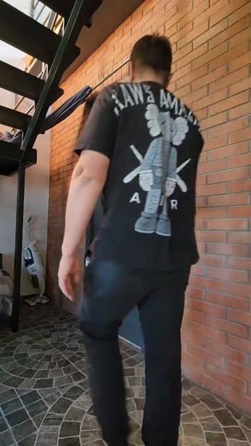 Двери двери в ТЦ Три Богатыря