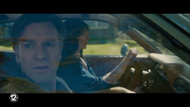 На краю Оук-стрит — Русский трейлер (Дубляж, 2026)