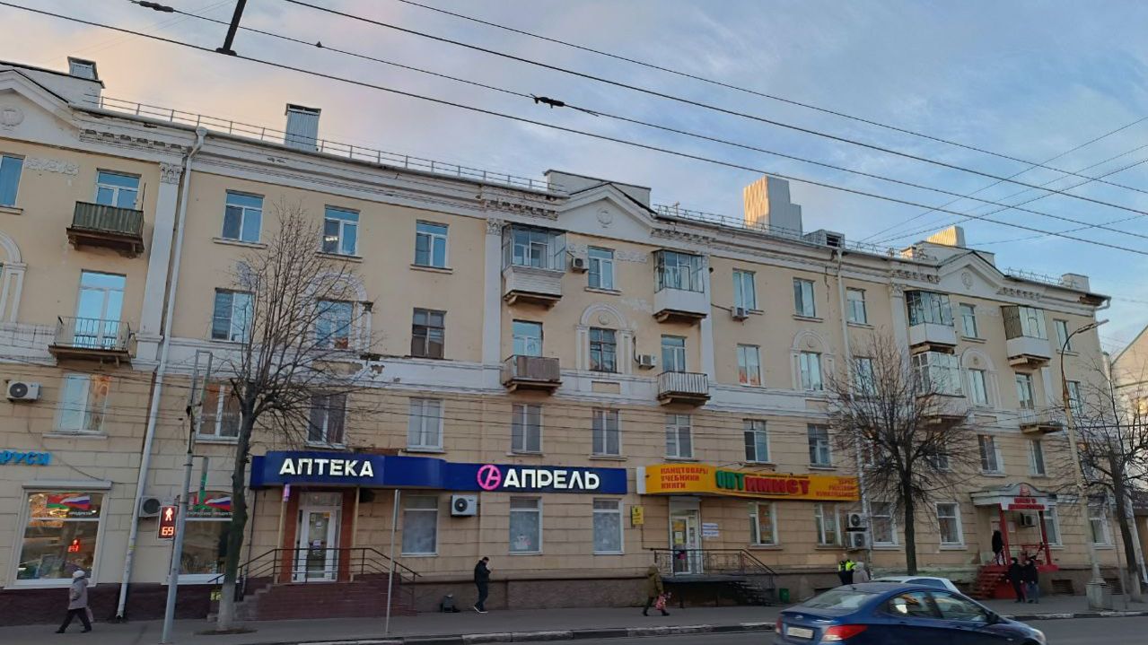 Продажа просторной трёшки в кирпичном доме с высокими потолками 3 м!