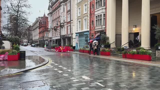 Лондонский весенний дождь ☔️ [4K HDR]