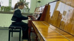 Морозова Кр. К. Черни  Этюд D-dur, И.С. Бах Менуэт d-moll, П. Чайковский Стар. французская песенка