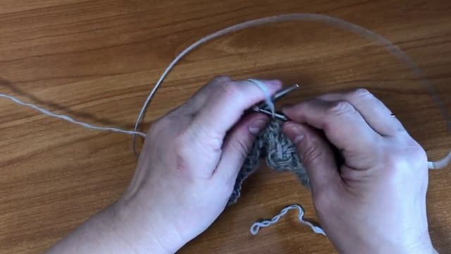 Универсальный узор спицами объёмные дорожки