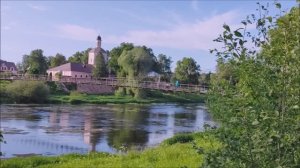 Васильевское. Пейзажи Москвы-реки. Подвесной мост. Июнь 2023 года.