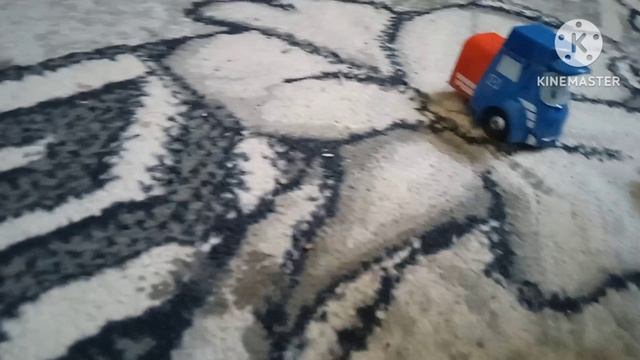 первоначальные титры поровозика Томаса ROLL KOLL