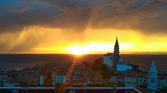 Закат в Порторож