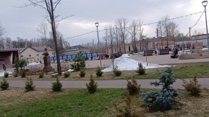 Добрались в Электросталь красивый Марал стоит рядом с ДК