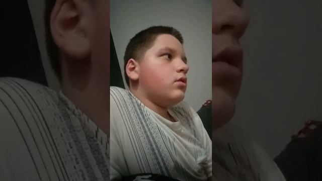 Я РАССКАЗАЛ ИСТОРИЮ ПРО МАКСА И АЛИСУ, КОТОРЫЕ УЛЕТЕЛИ В США.