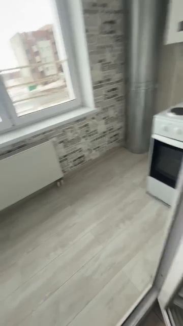 Новый Уренгой, мкр. Созидателей 2к4, кв 40