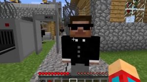 ПОЧЕМУ ОХРАНА ТАК СИЛЬНО ОХРАНЯЕТ МОЙ ДОМ В МАЙНКРАФТ КОМПОТ