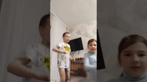 Мы с сестрой снимаем Челлендж