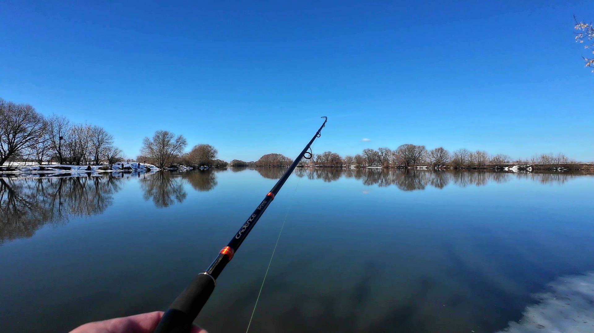ЛОВЛЯ НА ДЖИГ ВЕСНОЙ! НАШЛИ ЩУКУ ТОЛЬКО ЗАКИНУЛ И СРАЗУ УДАР! РЫБАЛКА НА СПИННИНГ.