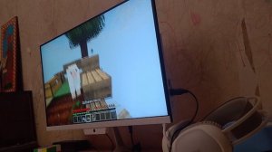 играю на одном блоке в майнкрафт!